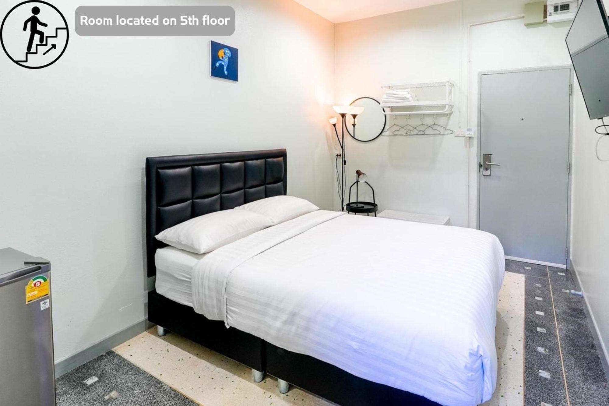 Suksomboon Residence Bangkok Exteriér fotografie